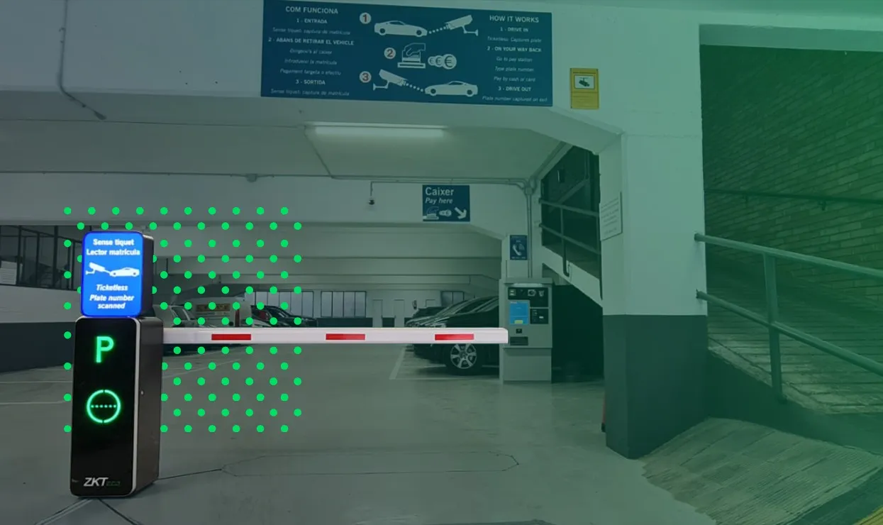 Control de acceso vehicular en estacionamiento empresarial